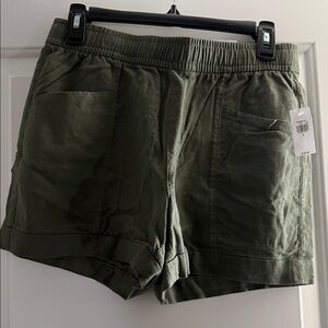 Old Navy Forest Green Women's Cargo Shorts